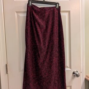 Elegant Burgundy Women's Skirt